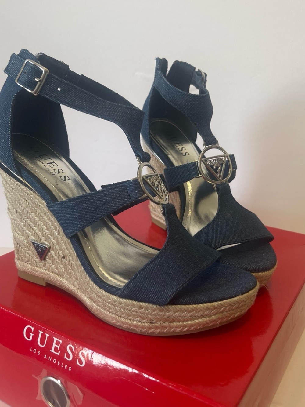 NWT GUESS Denim Espadrille Wedge Sandals in Dark Blue - 7M